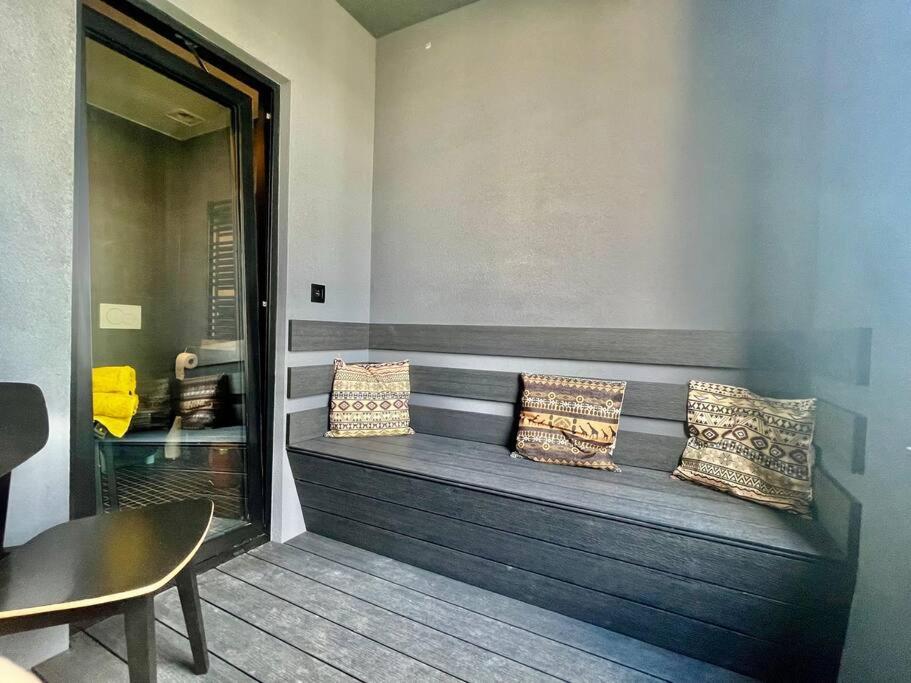 Theatersquare Apt Terrace Cityview Антверпен Экстерьер фото